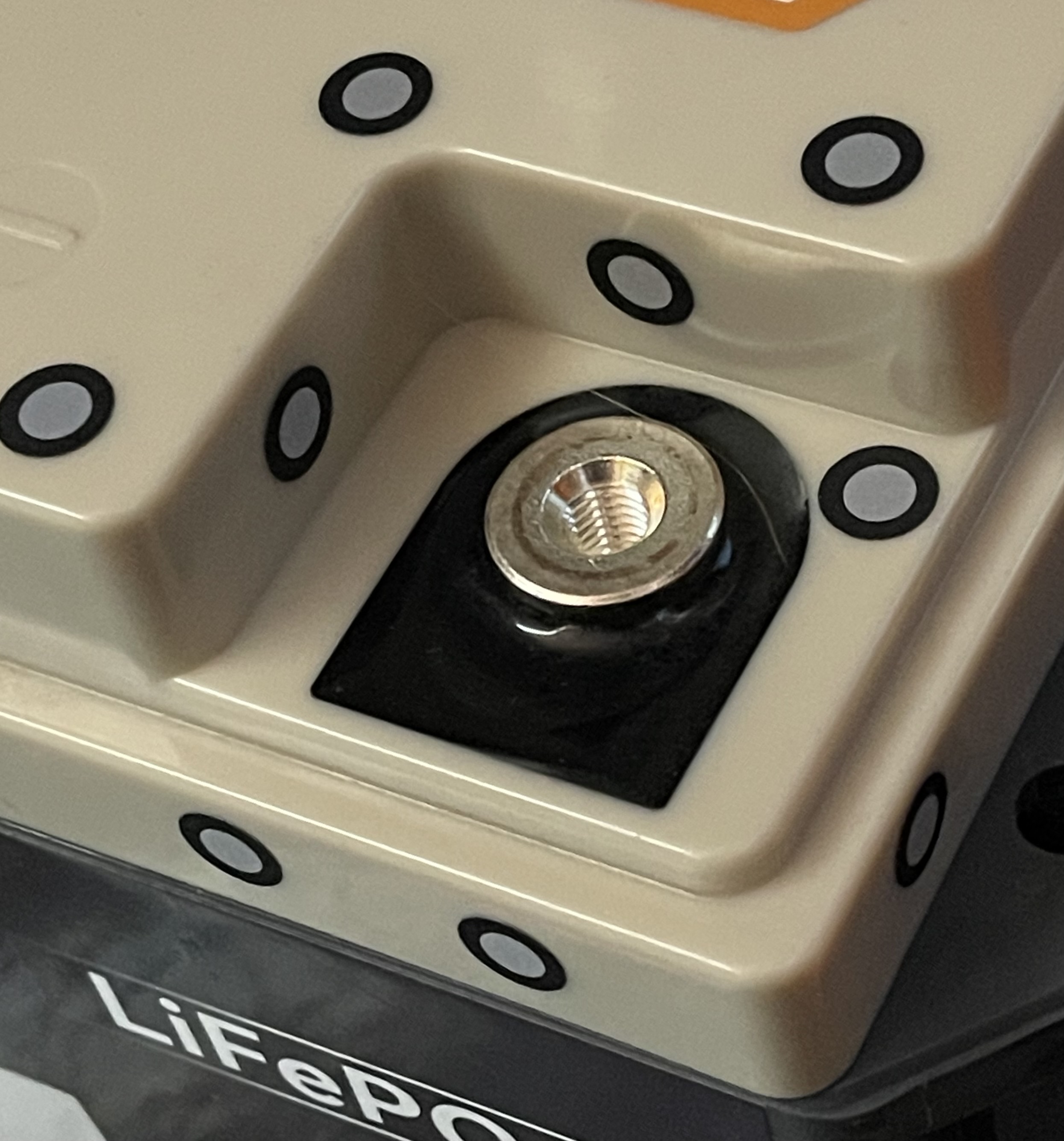 POWER QUEEN - 190ah LiFePO4  Battery Terminal Covers preview 2
