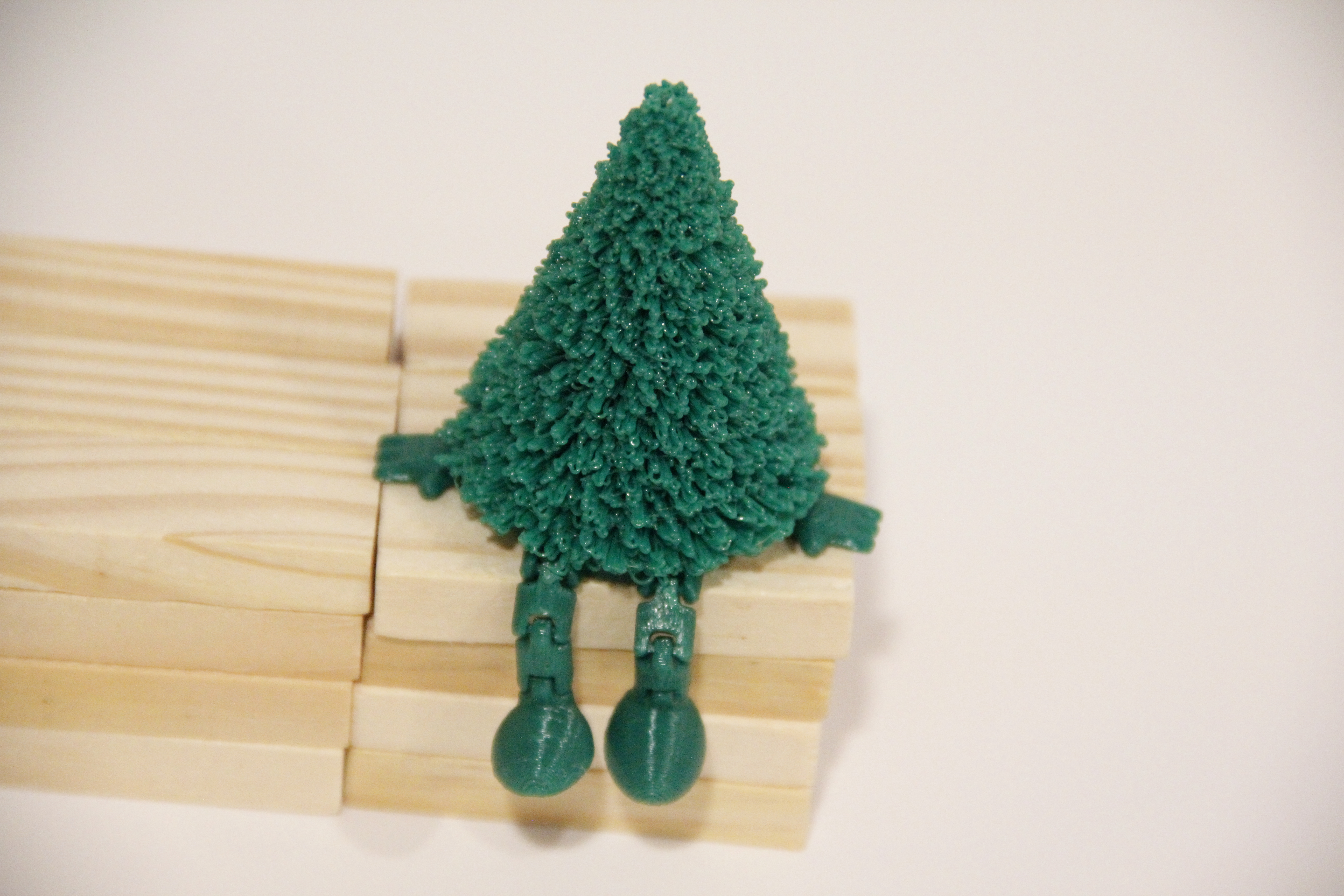 Christmas tree with Articulated legs preview 2