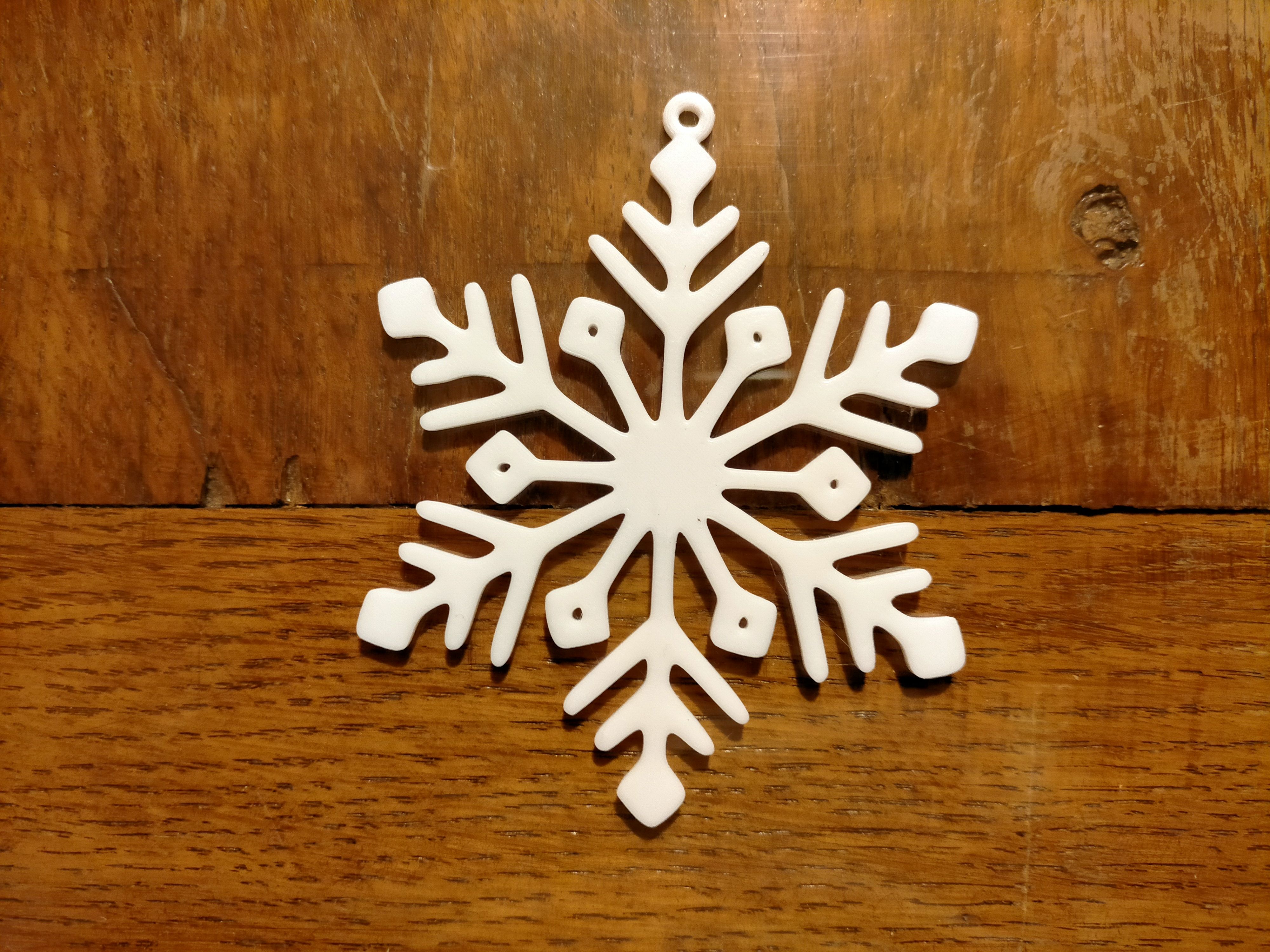 Pack N° 4 - 8 flocons de neige à suspendre - 8 snowflakes to hang preview 5