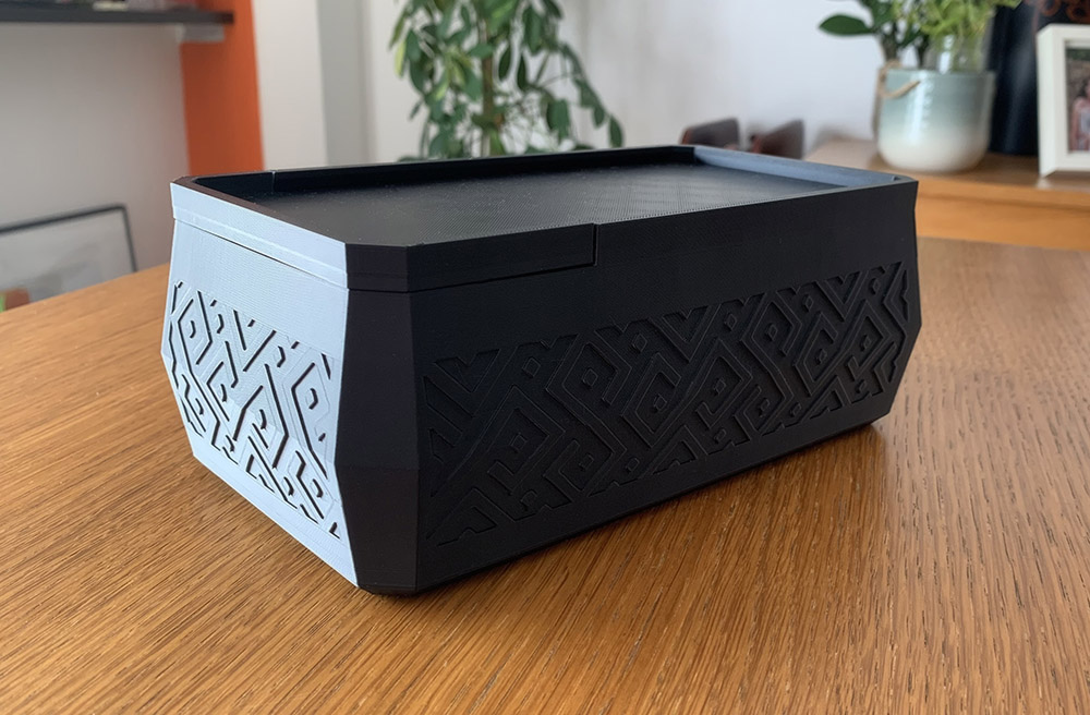 Box with Sliding Lid preview 2