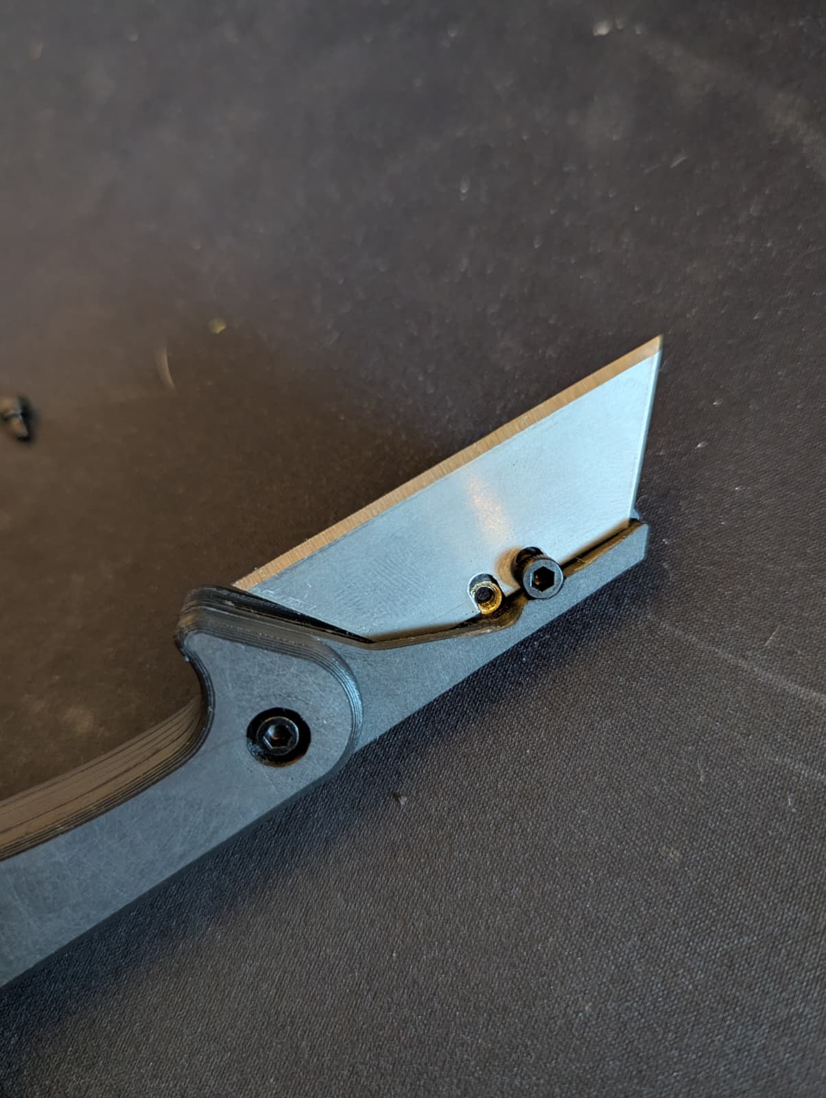 Razor Blade / Utilty Knife with heat-set insert preview 3