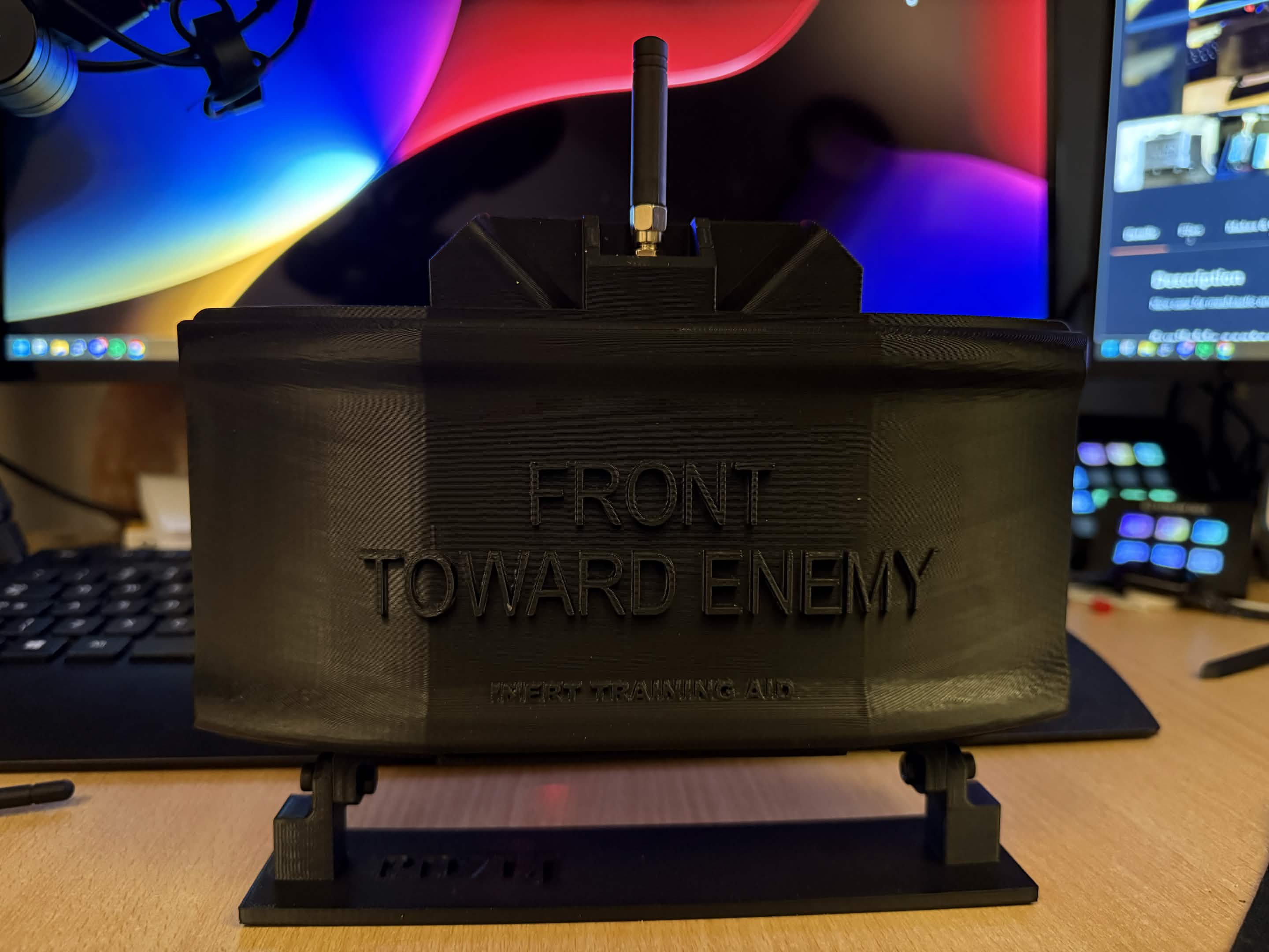 Heltec meshcore and or meshtastic claymore case preview 4