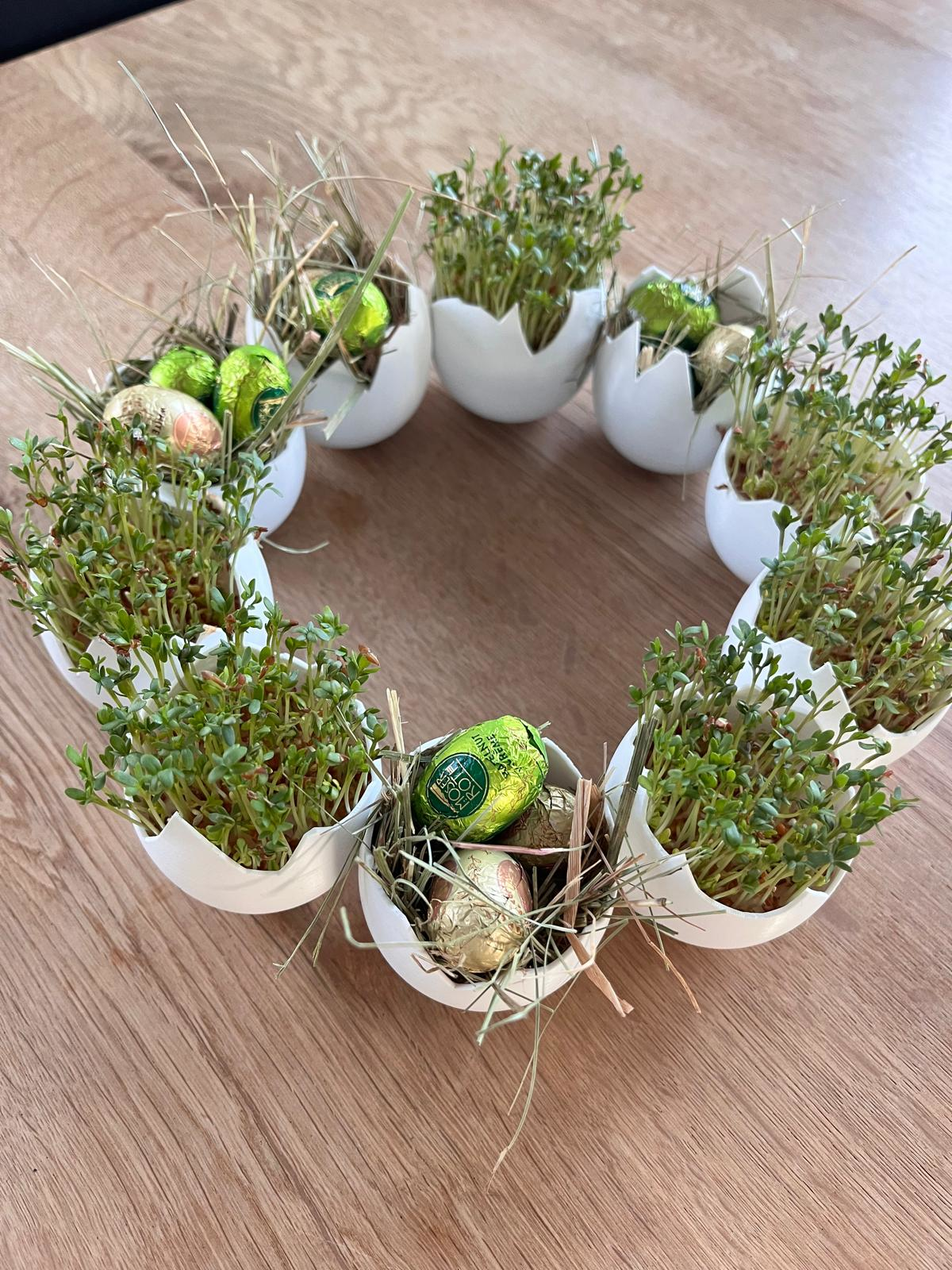 Easter Eggshell Wreath preview 2