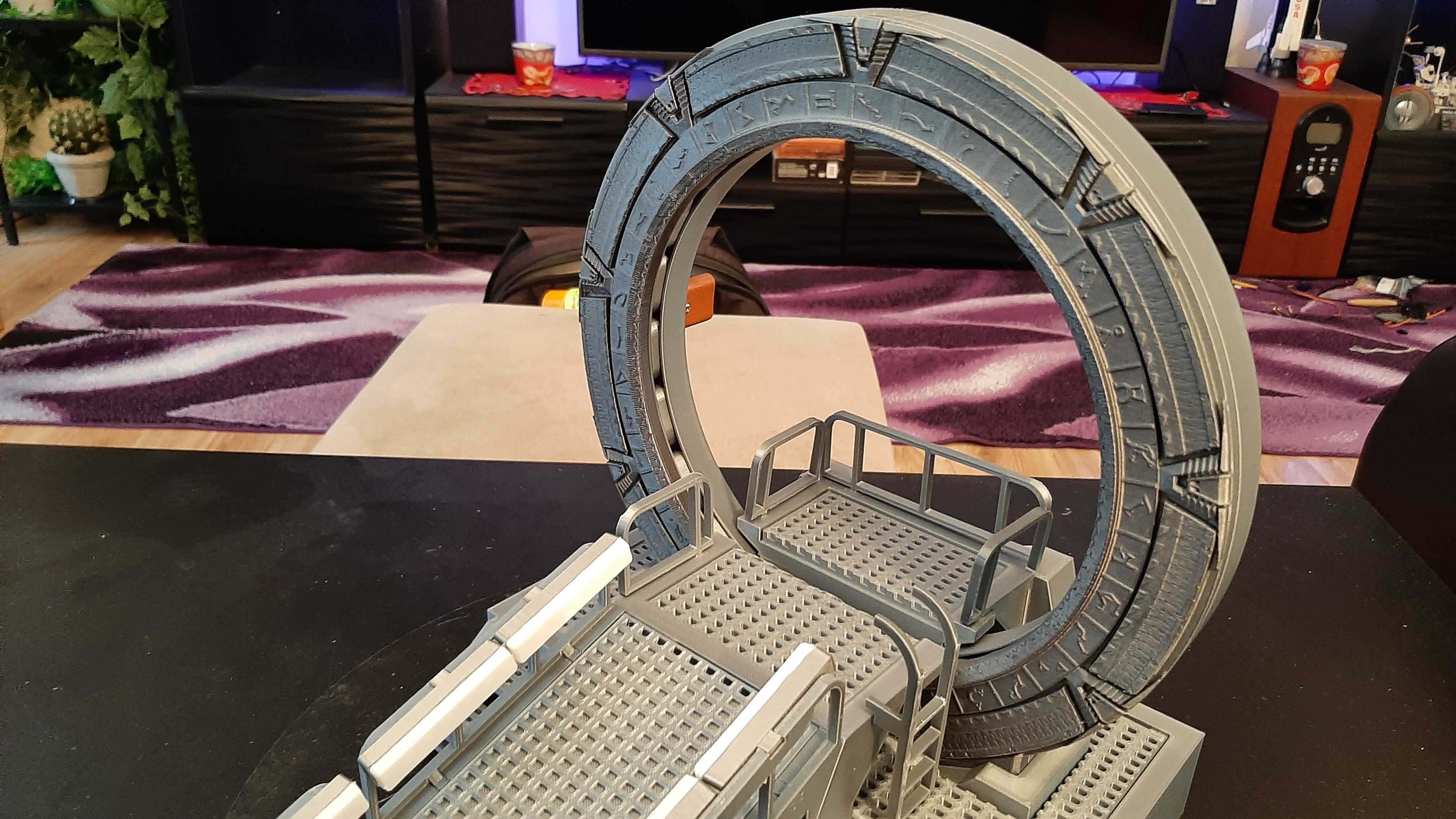 Stargate with a working Iris preview 5