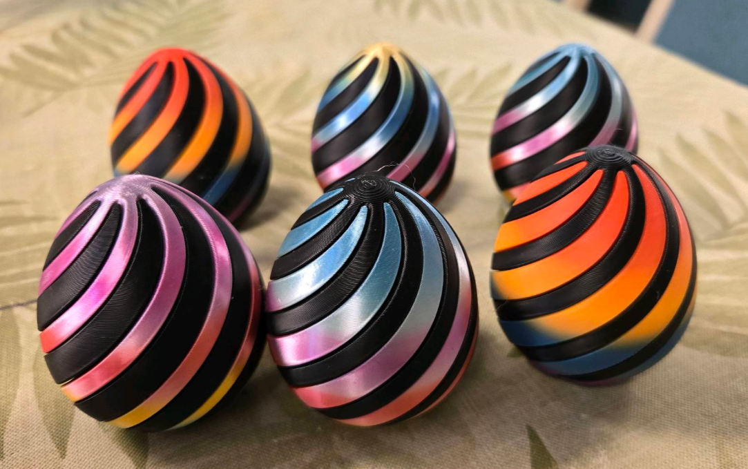 SPIRAL FIDGET EGG FOR EASTER preview