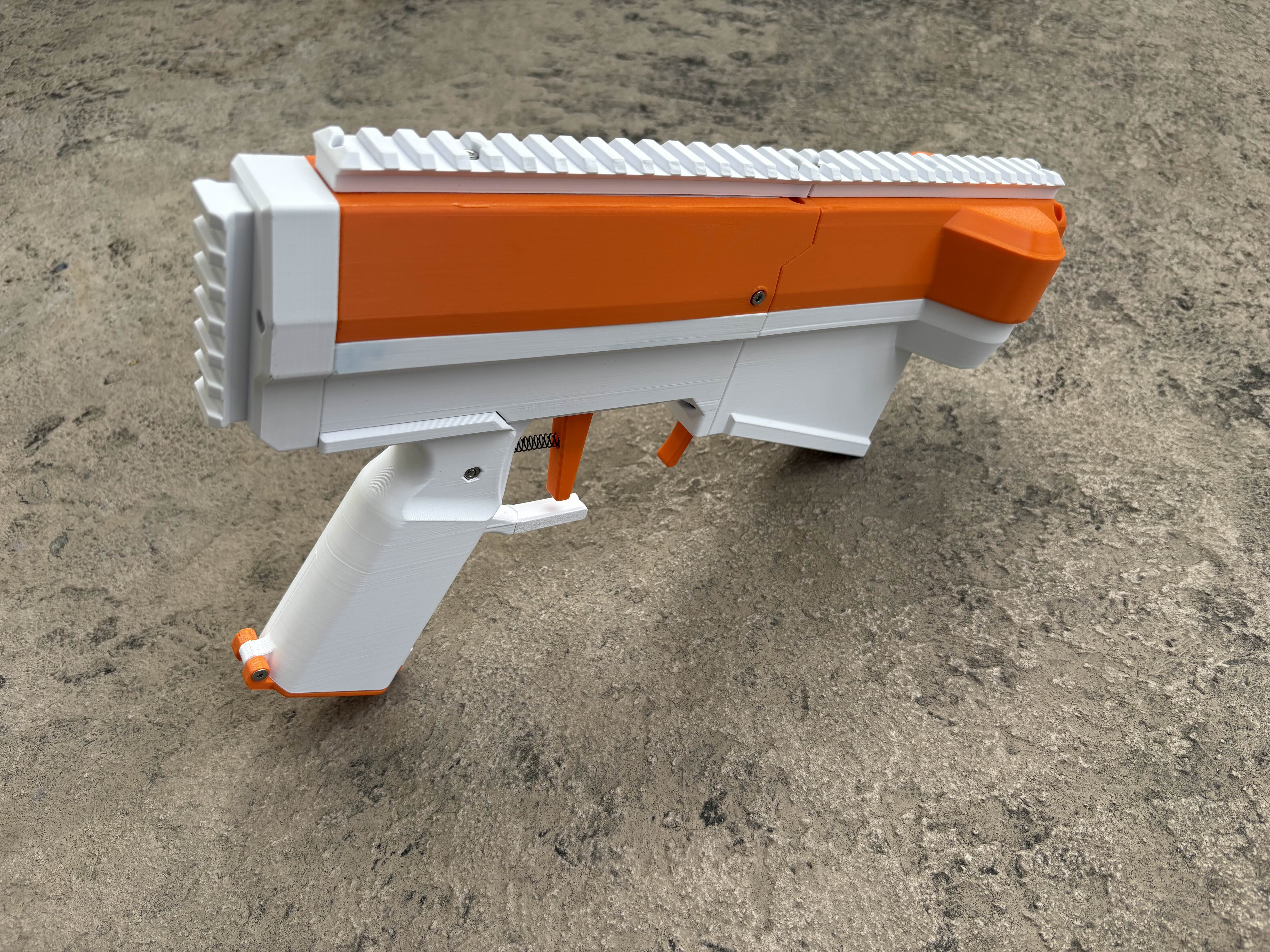 Slugger: 4x short/2x full Nerf Flywheel Mag-fed Shotgun preview 4