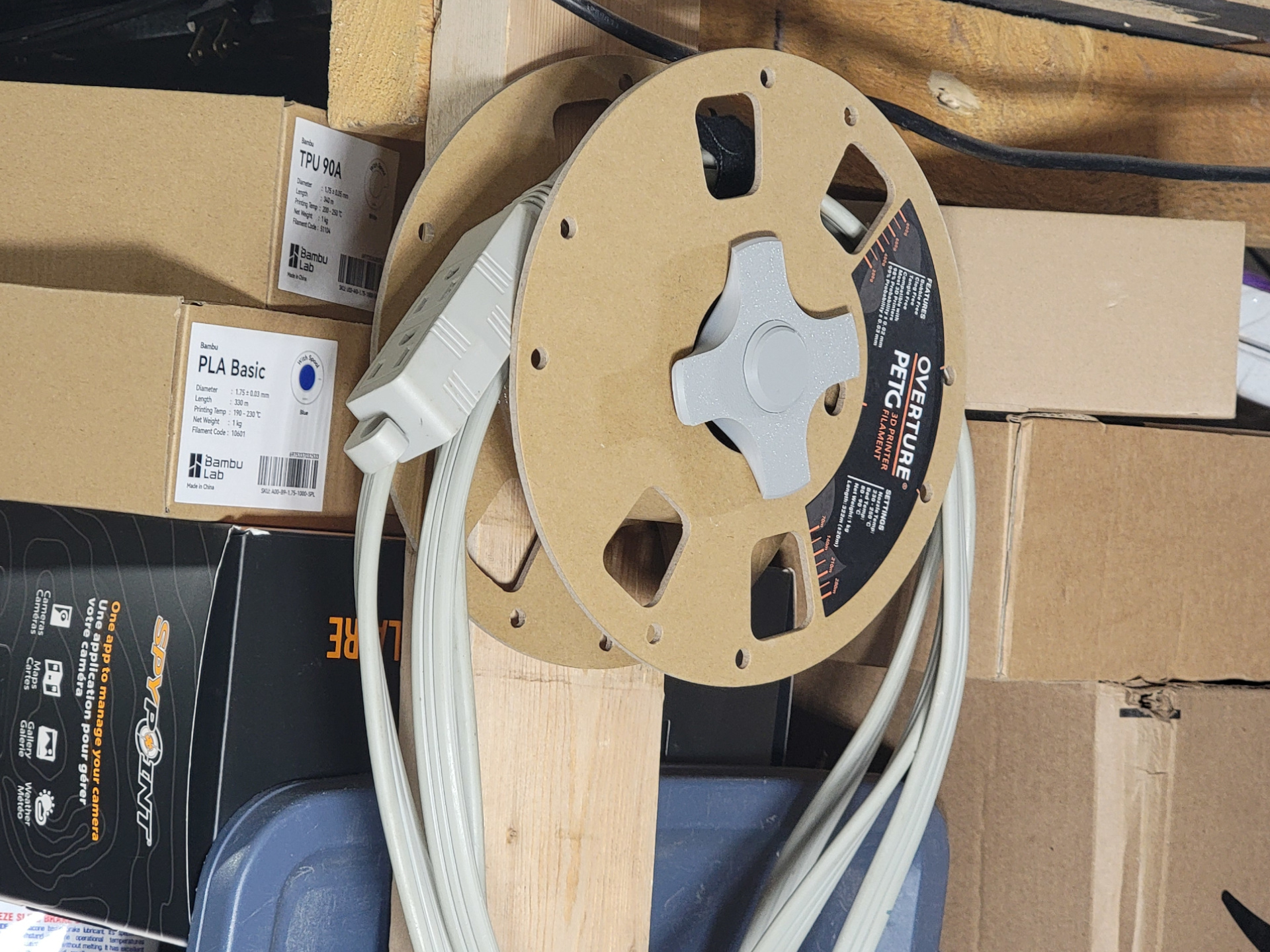 Spool wire holder preview 5