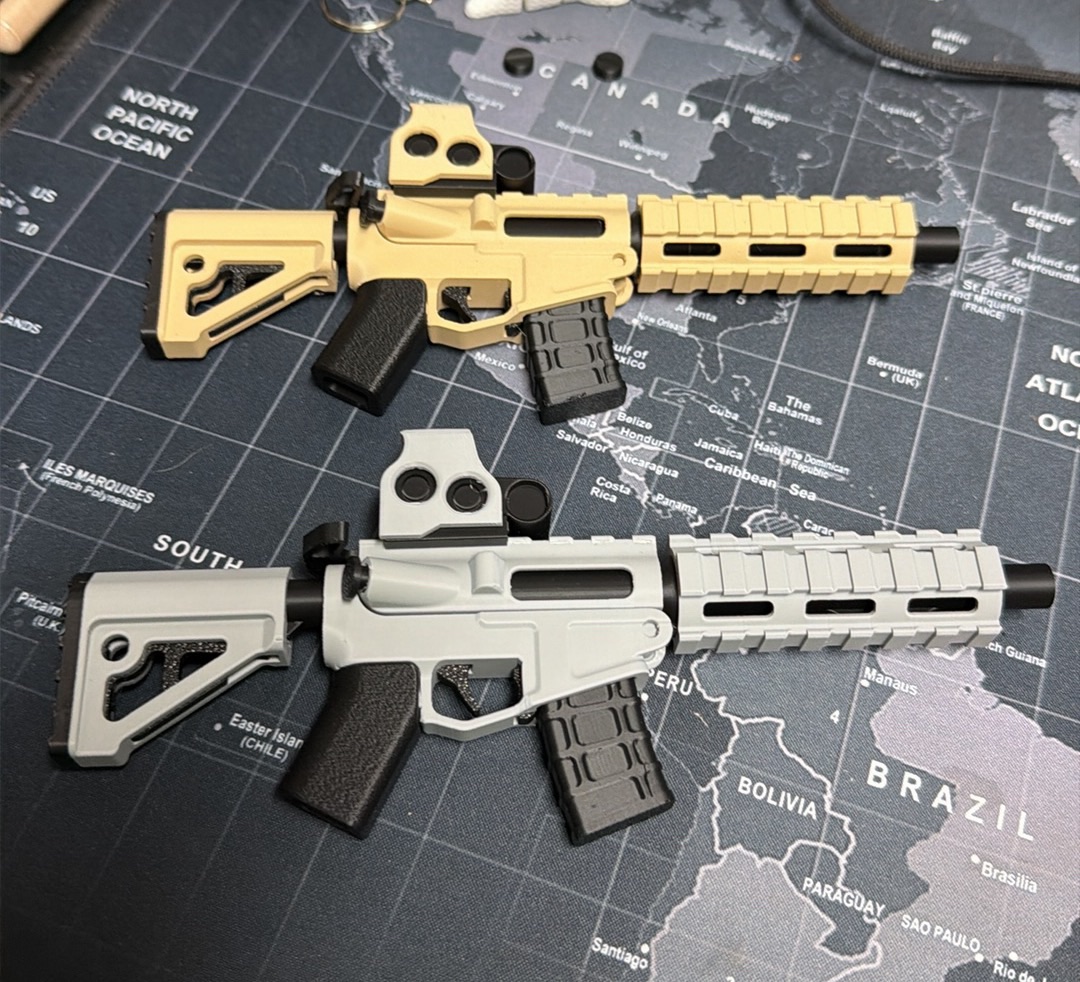 AR-15 / M4 Pocket Rifle – Bolt-Action Toy - Attachments preview 2