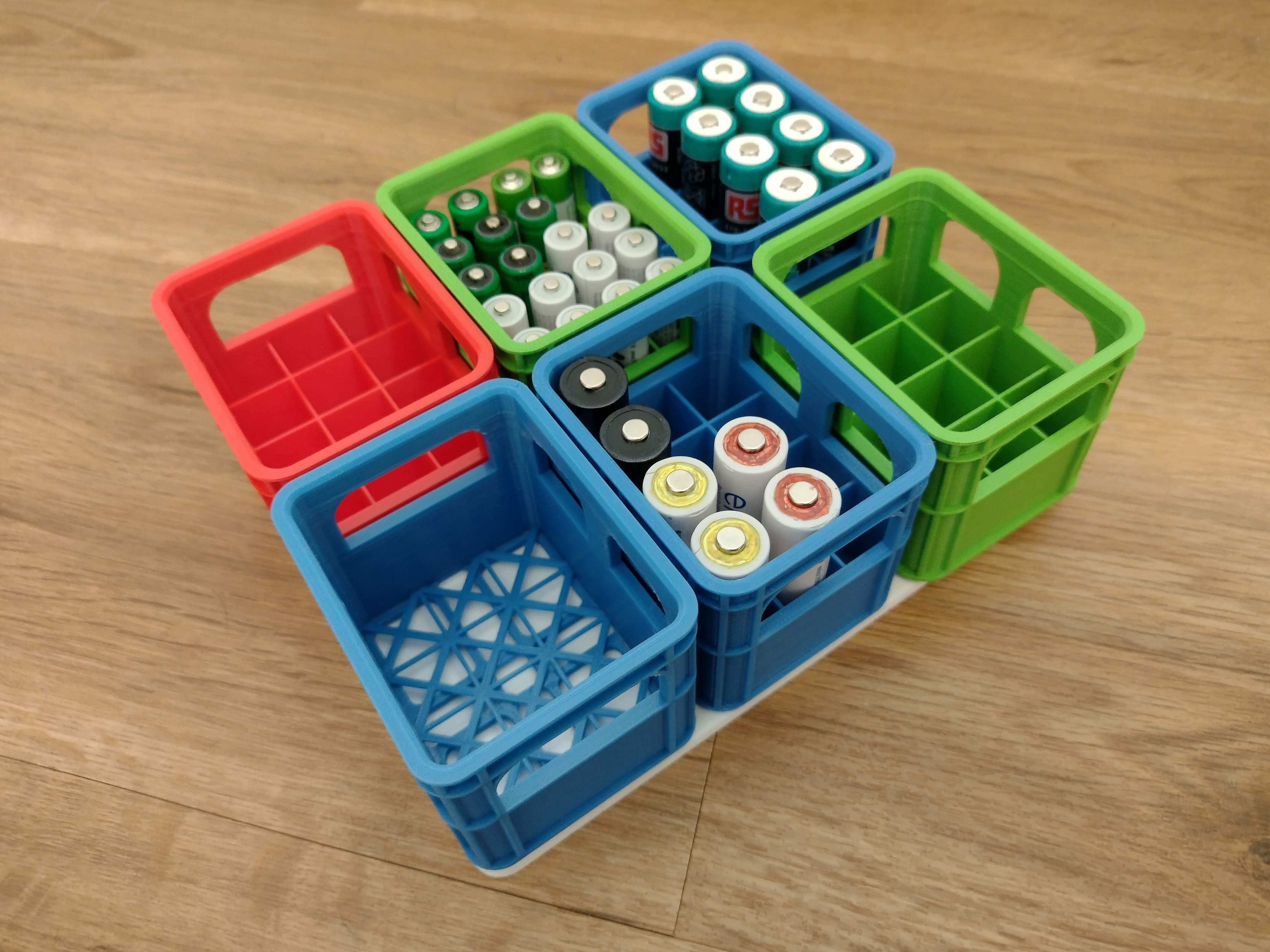 Customizable & stackable beer crate for all types of batteries preview