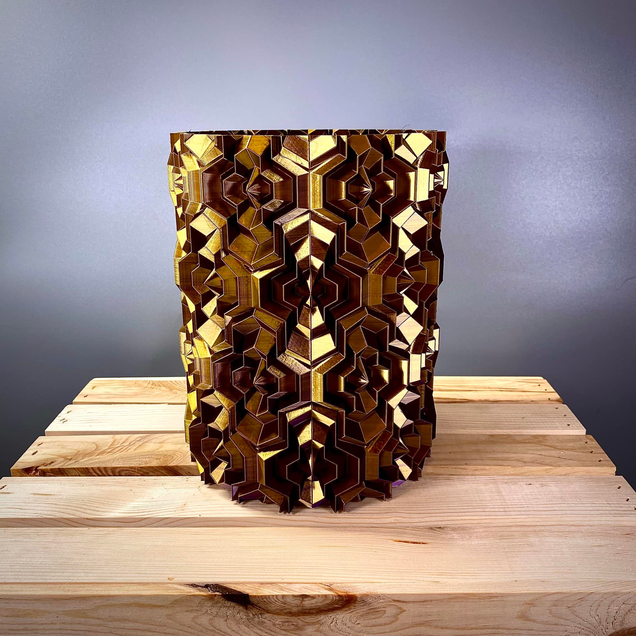 Tetrahex Ripple Vase preview 4