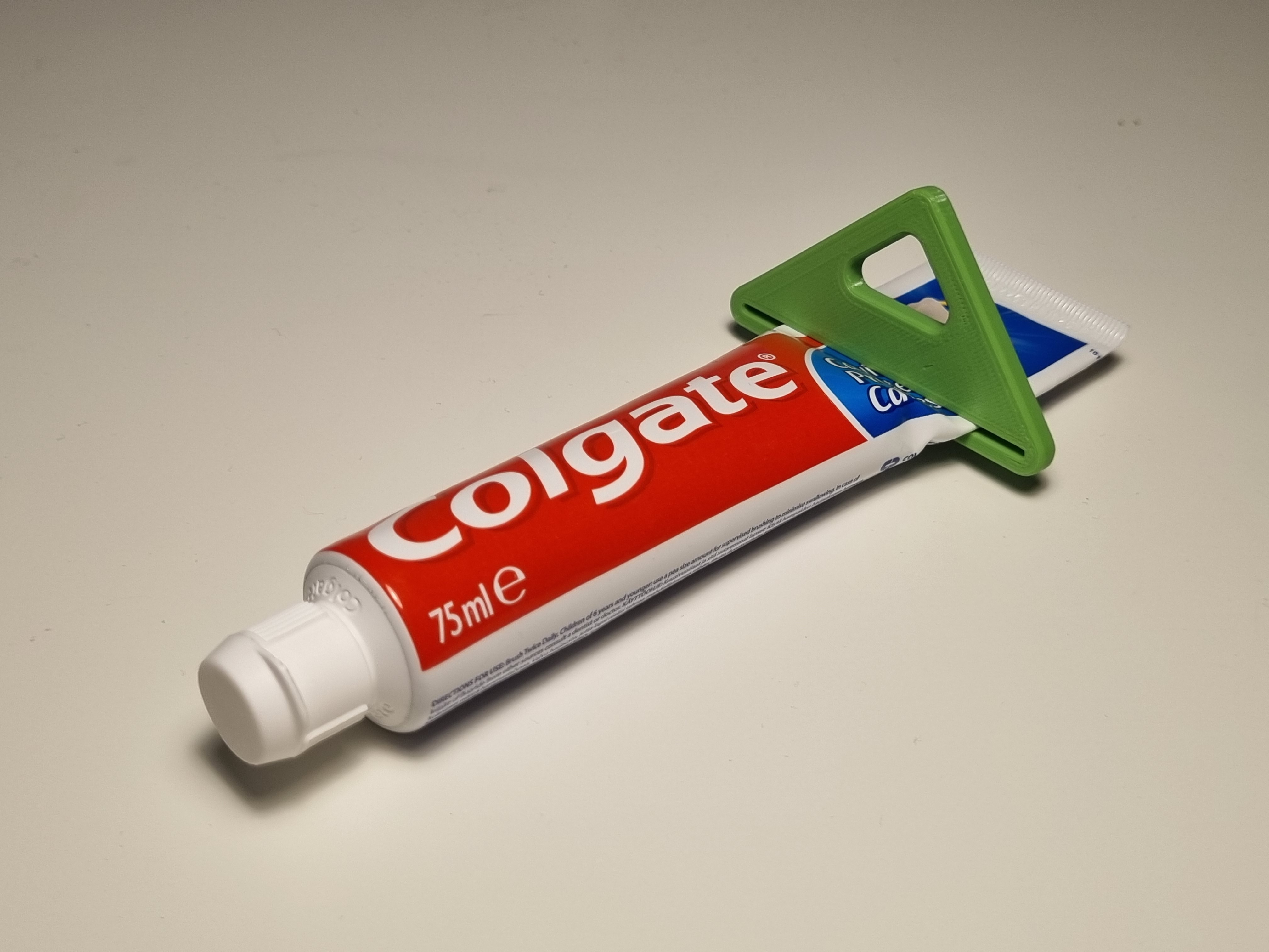 Toothpaste Squeezer preview 1