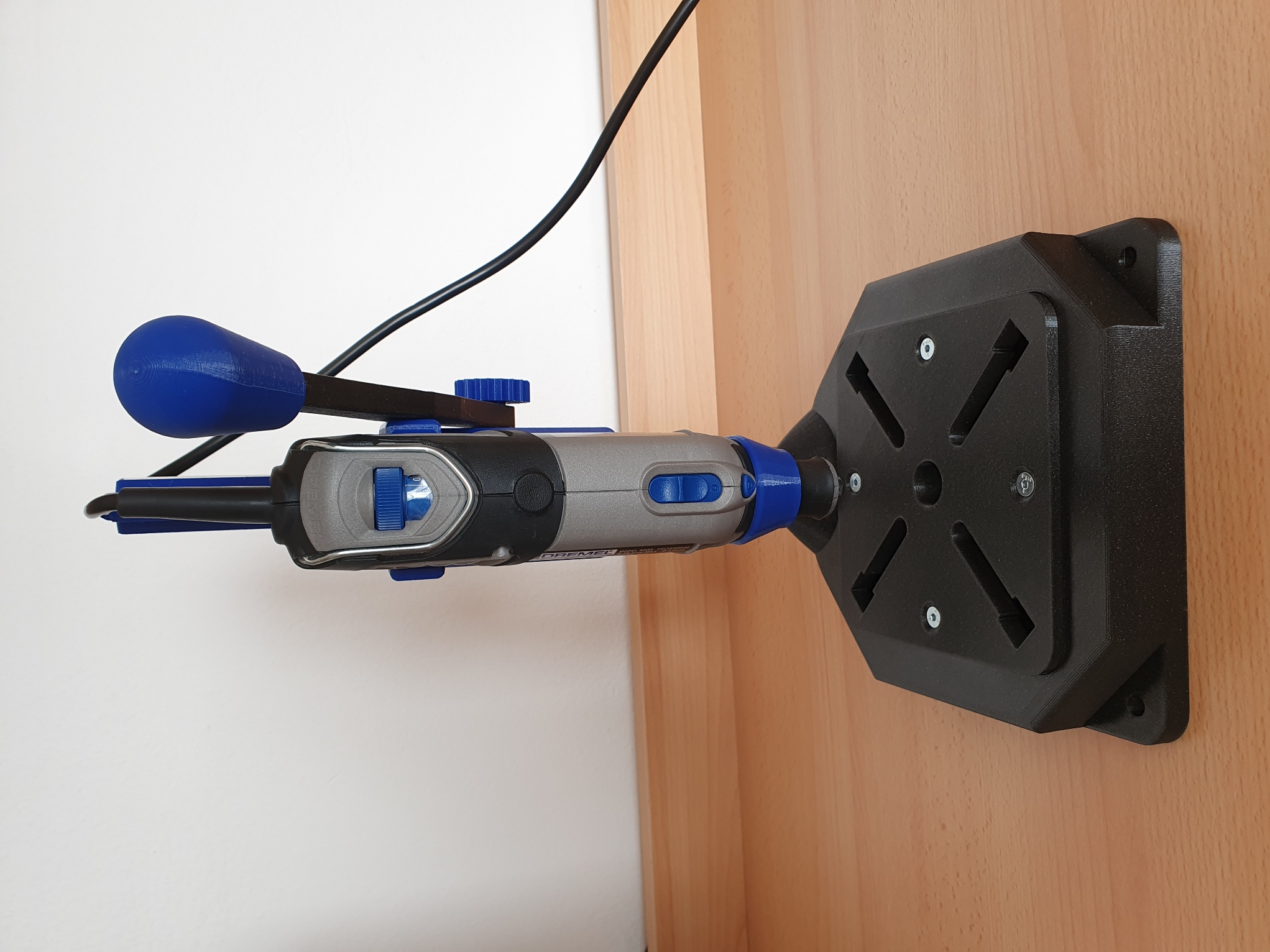 DREMEL drill press preview 3