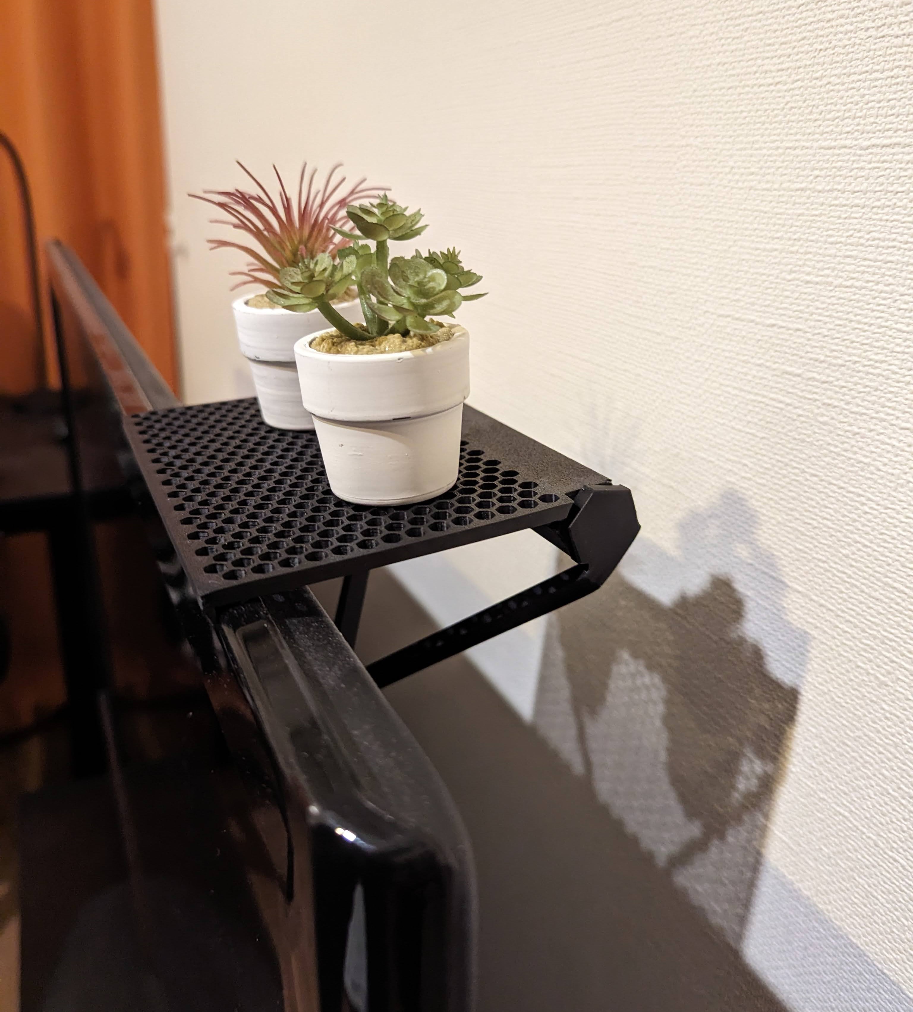 Adjustable Monitor shelf - Fits any display: curved back, thin bezel, laptop, or TV. preview 4