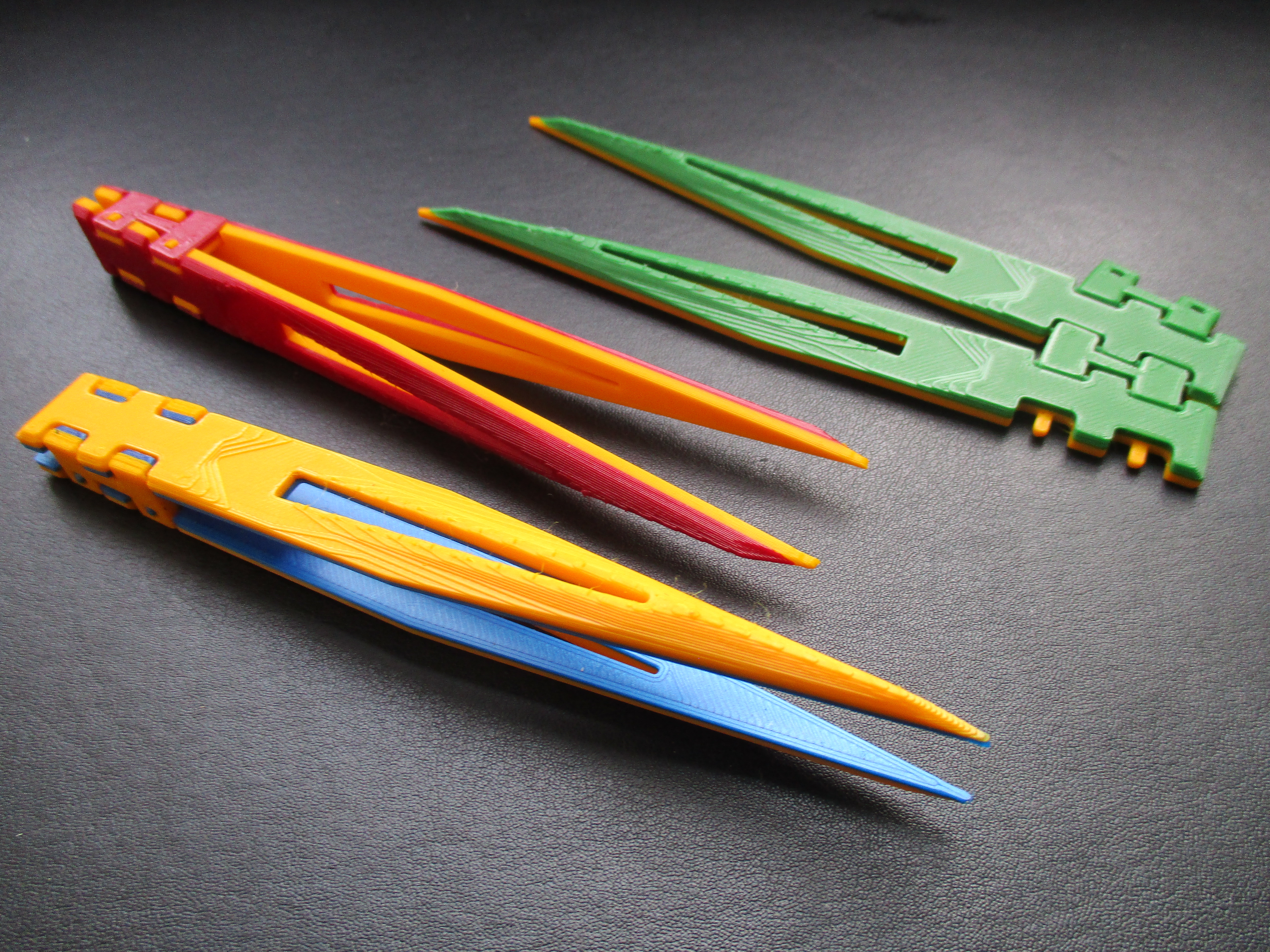 Precision Tweezers v2 - 3D Folding preview