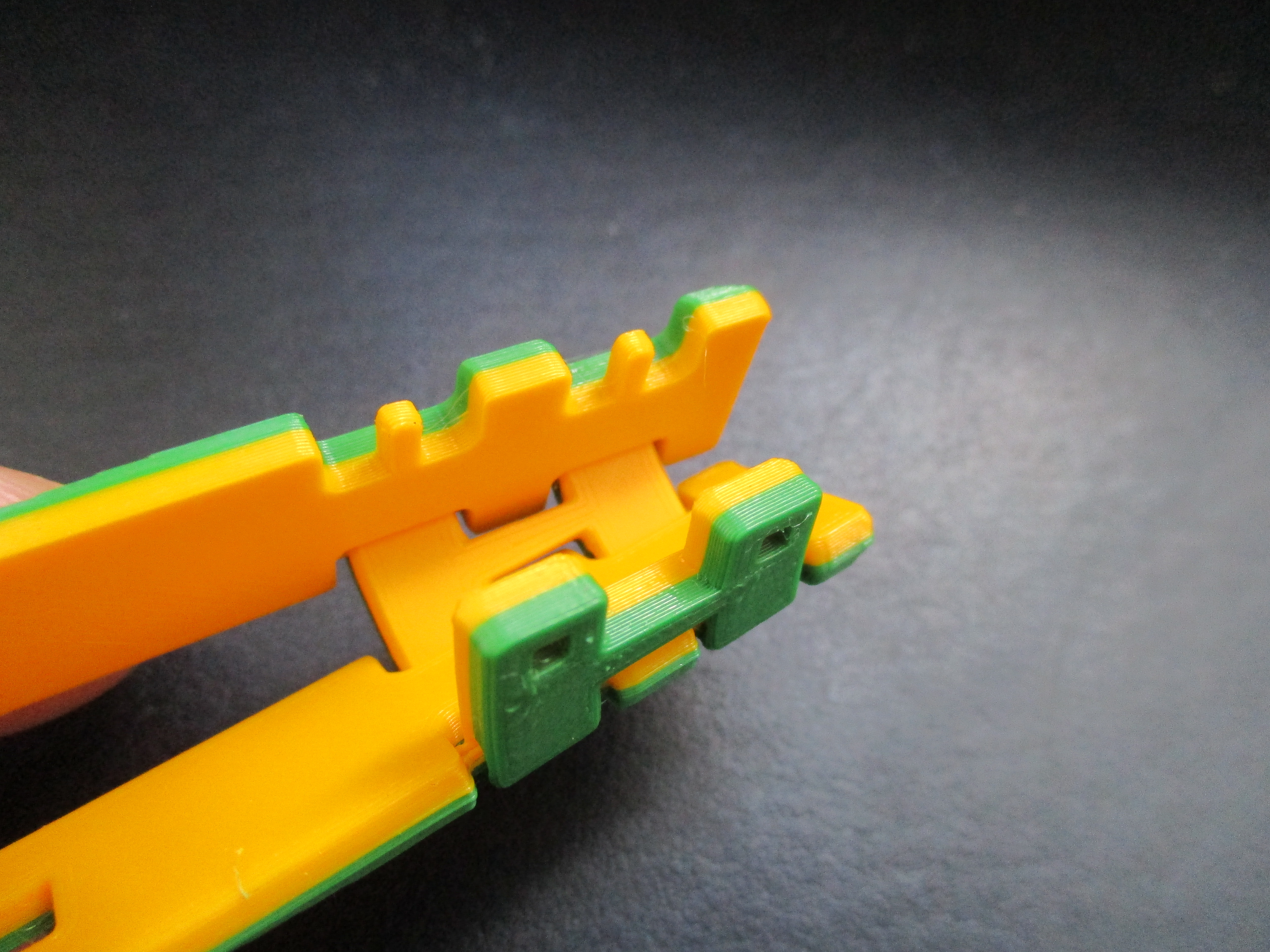 Precision Tweezers v2 - 3D Folding preview 5