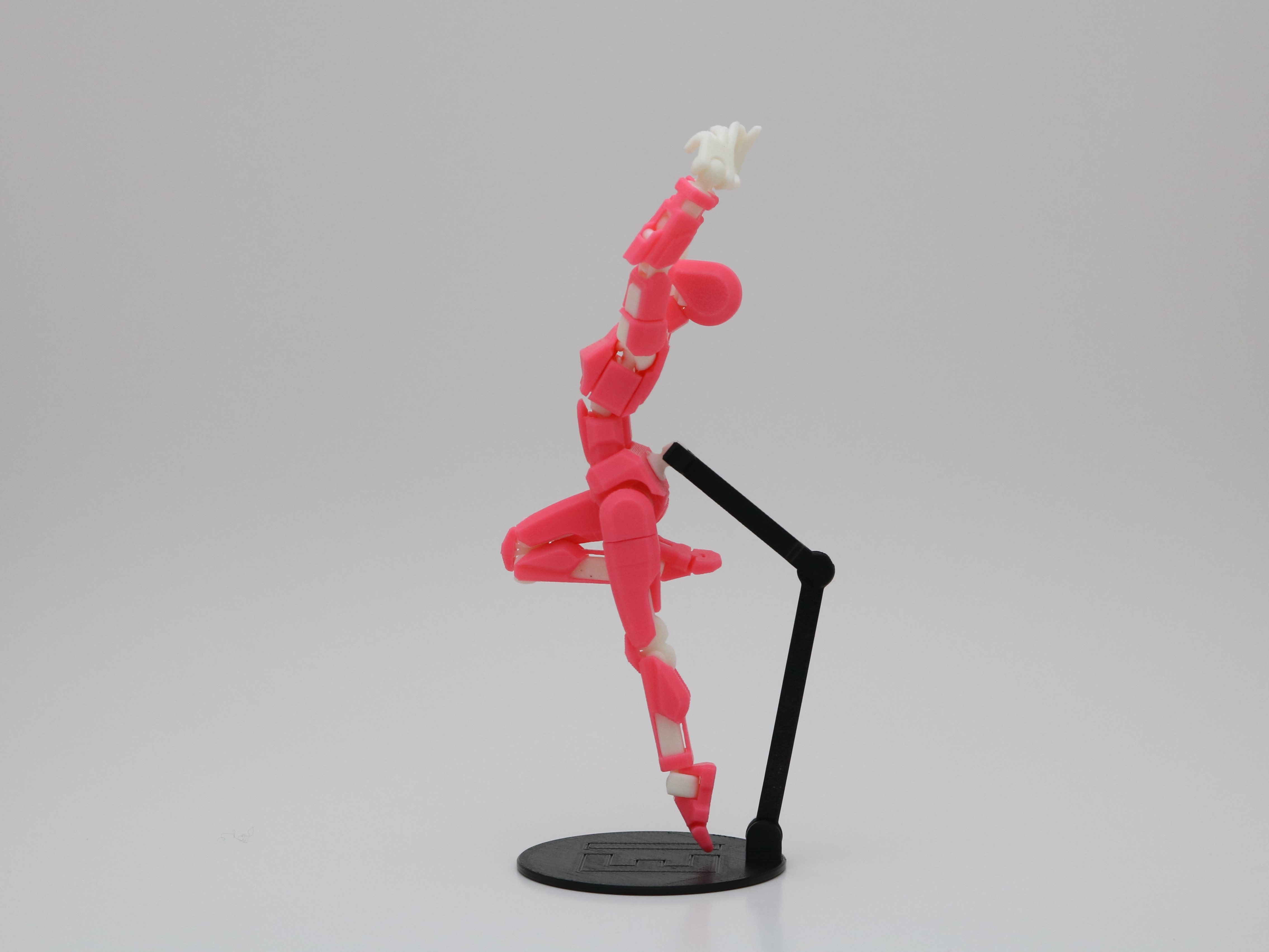 Dummy 13 - simple display stand preview 3