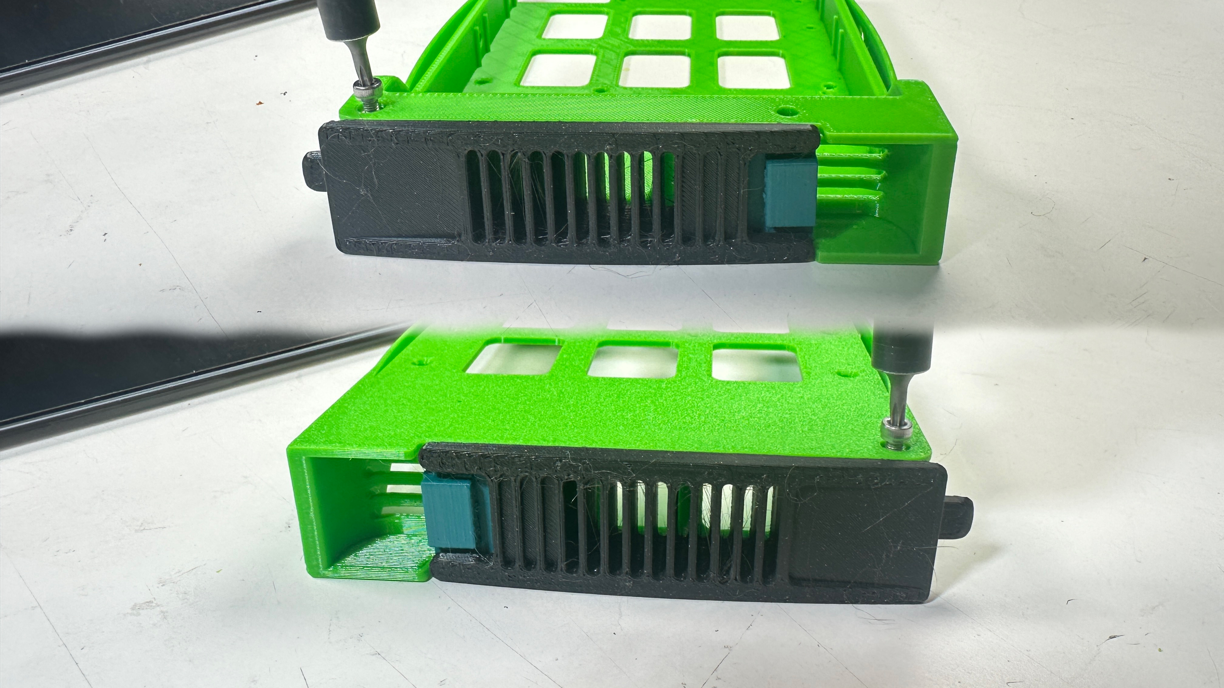 Hotswap Disk Sled for Crappy Rosewill RSV Series Server Cases preview 5