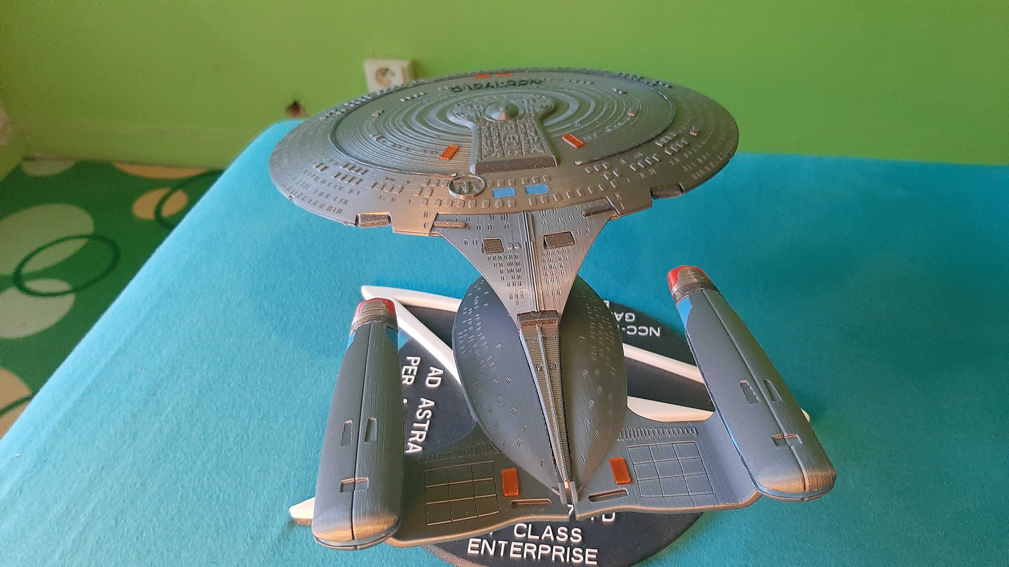 Enterprise-D Galaxy Class preview 4