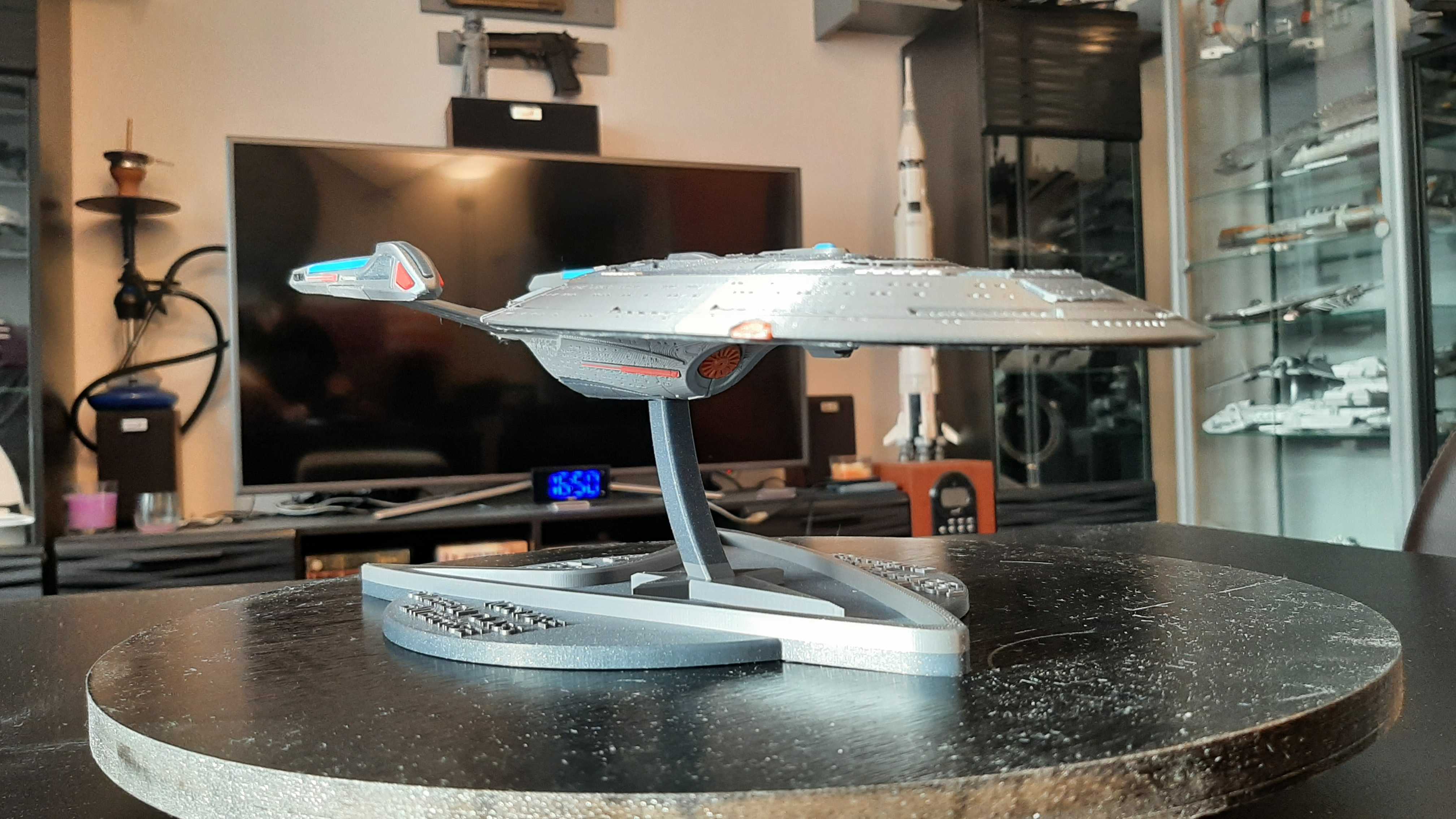 Enterprise-E Sovereign Class preview 3