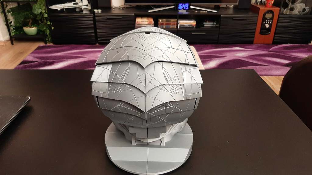 Retractable Apophis Serpent Helmet from Stargate preview 3