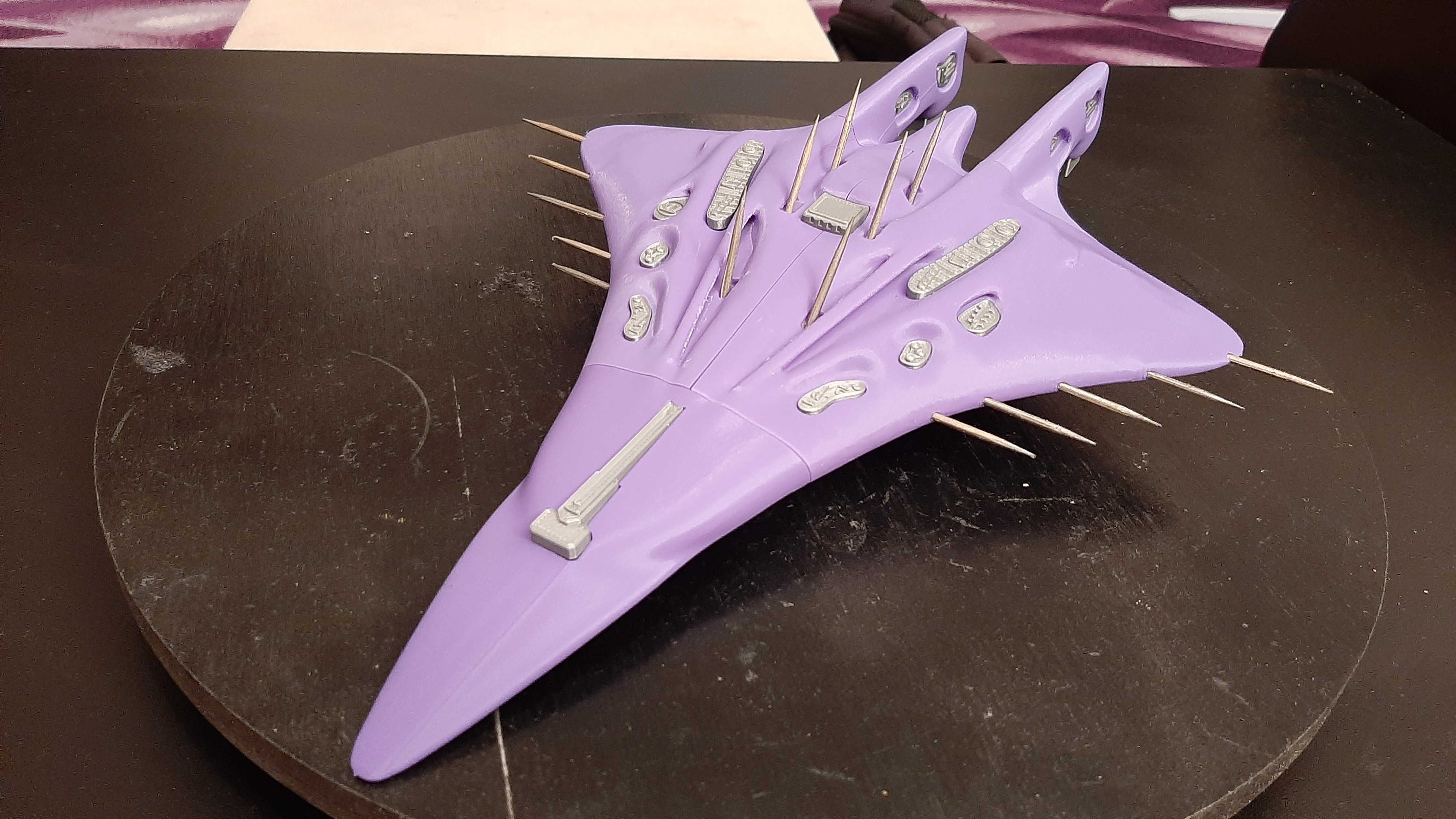 Wraith Cruiser from Stargate preview