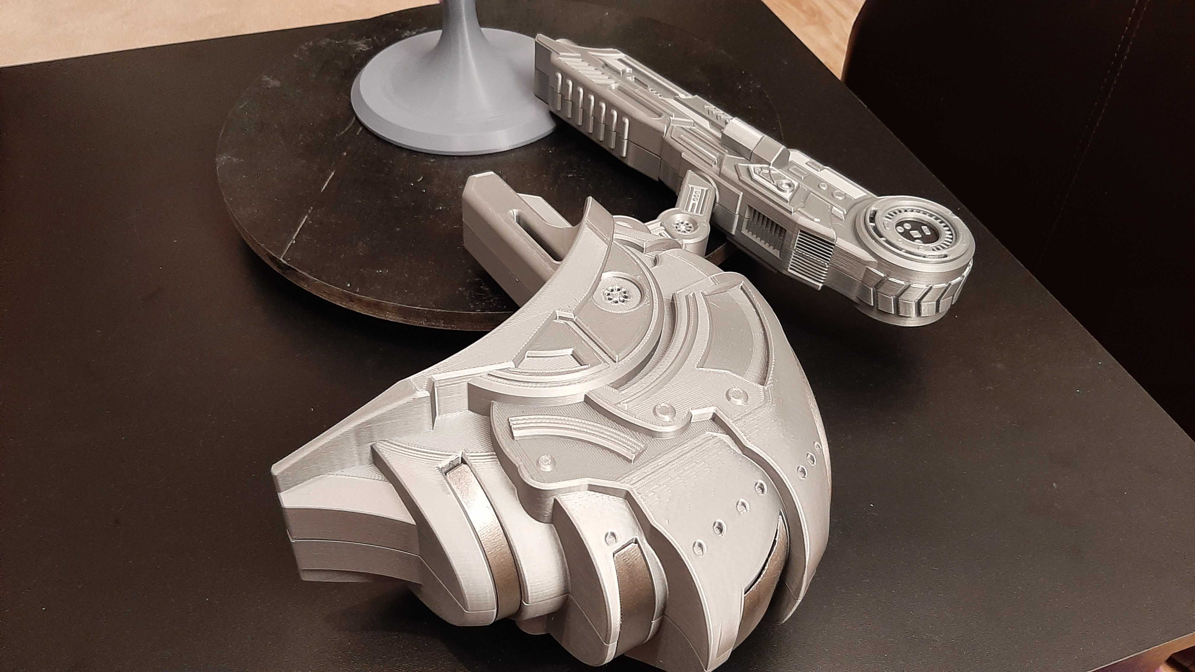 Predator Shoulder Cannon Backpack preview 5