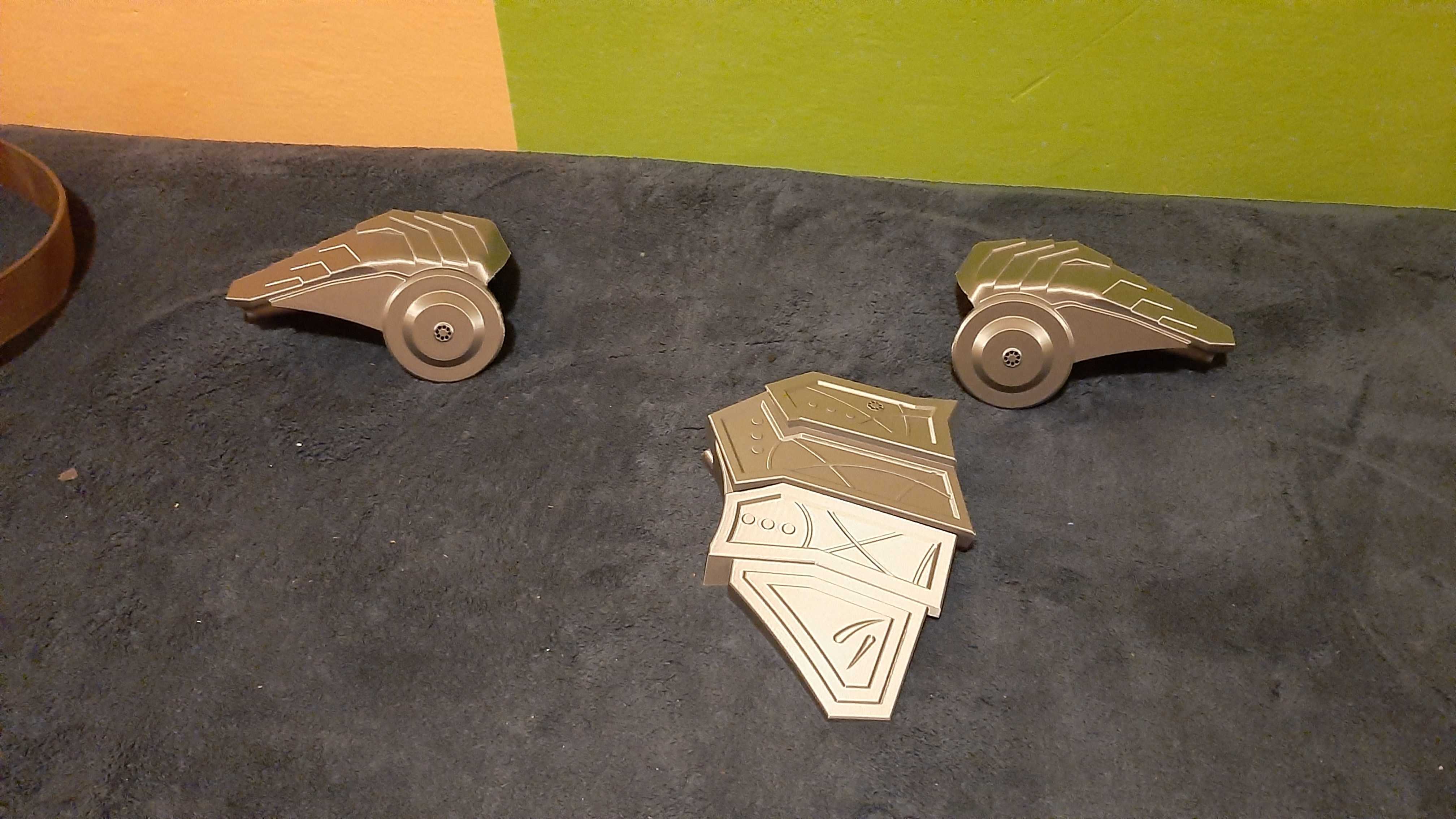 Predator Shoulder and Chest Armour plates preview