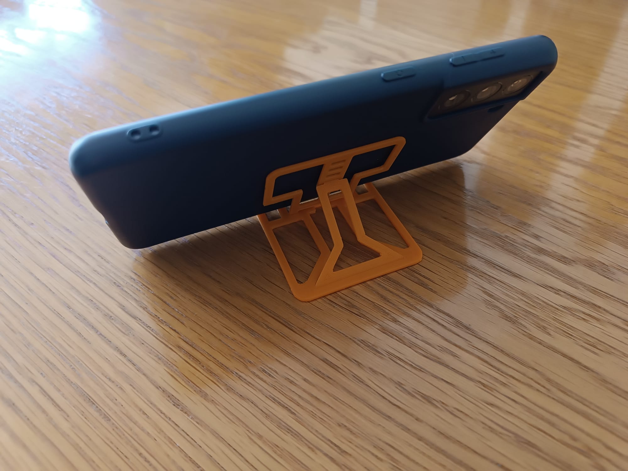 light-Credit-Card size Smartphone Stand fits in wallet(4g) preview 2