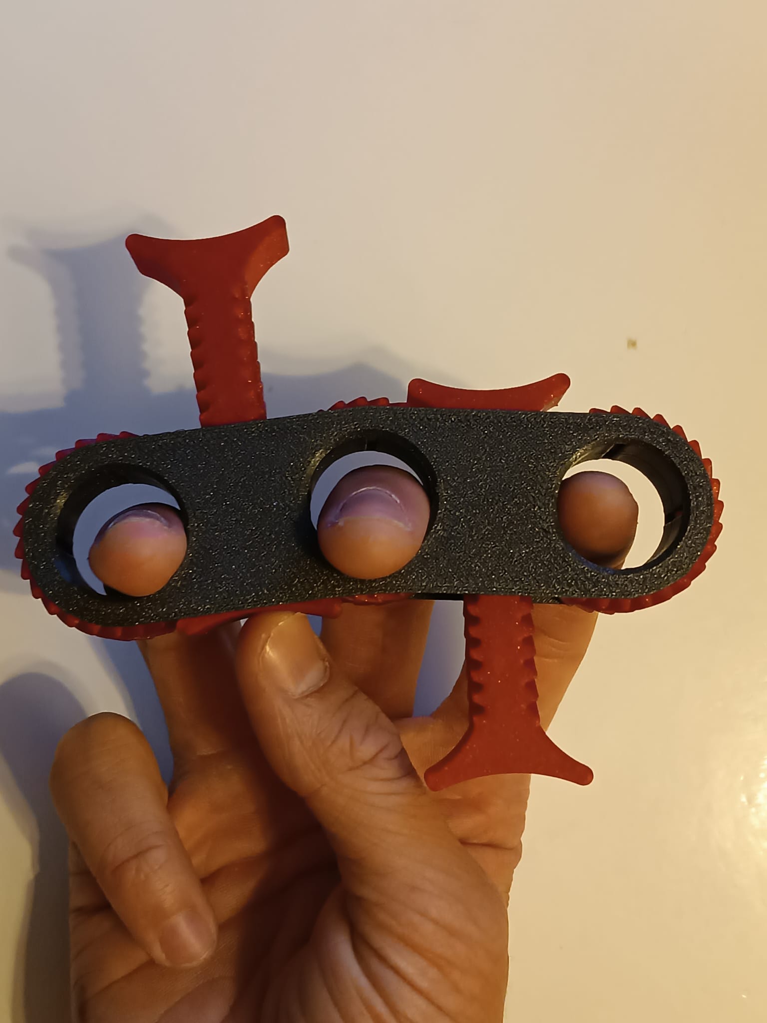 Tri-Finger Gear Clicker preview 4
