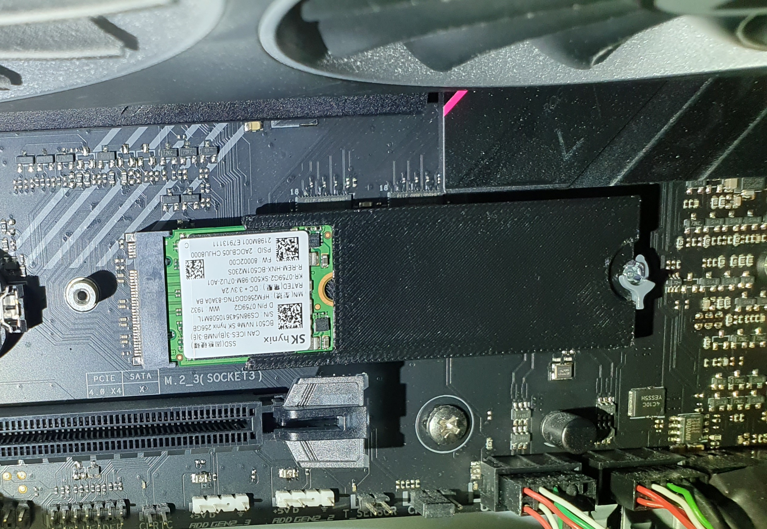 M.2 2230 to 2280 SSD adapter preview 3
